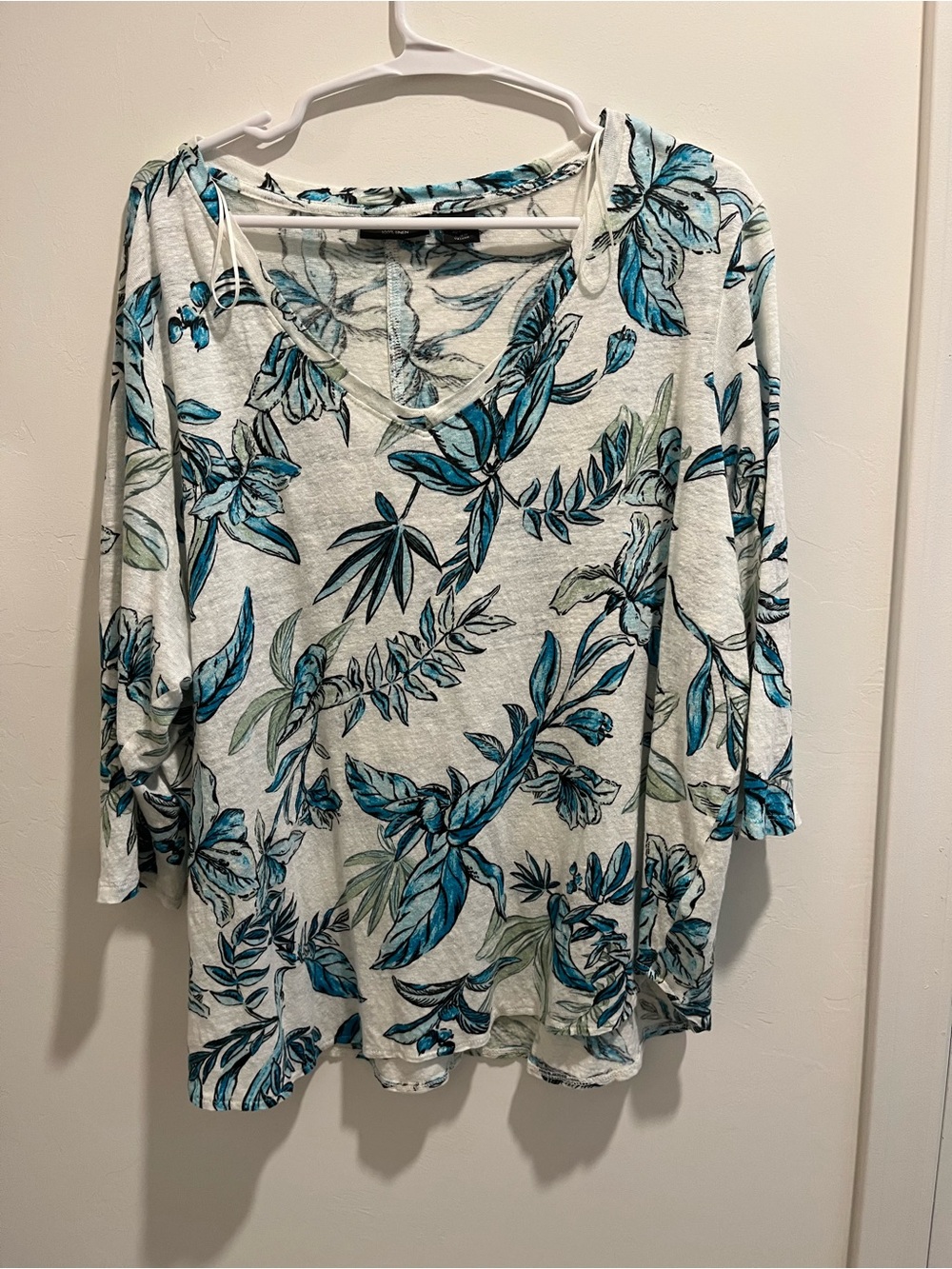 Tahari White Tunic with Blue Teal Botanical Print